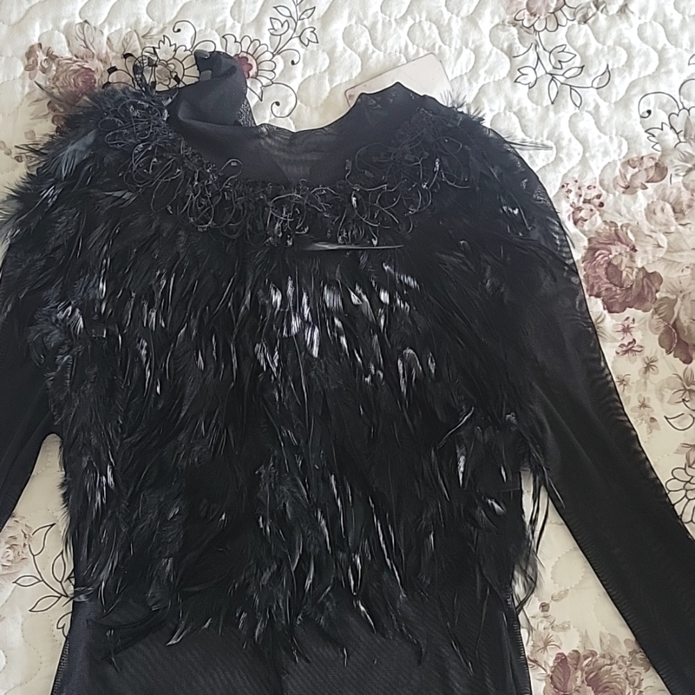 Black feathers blouse